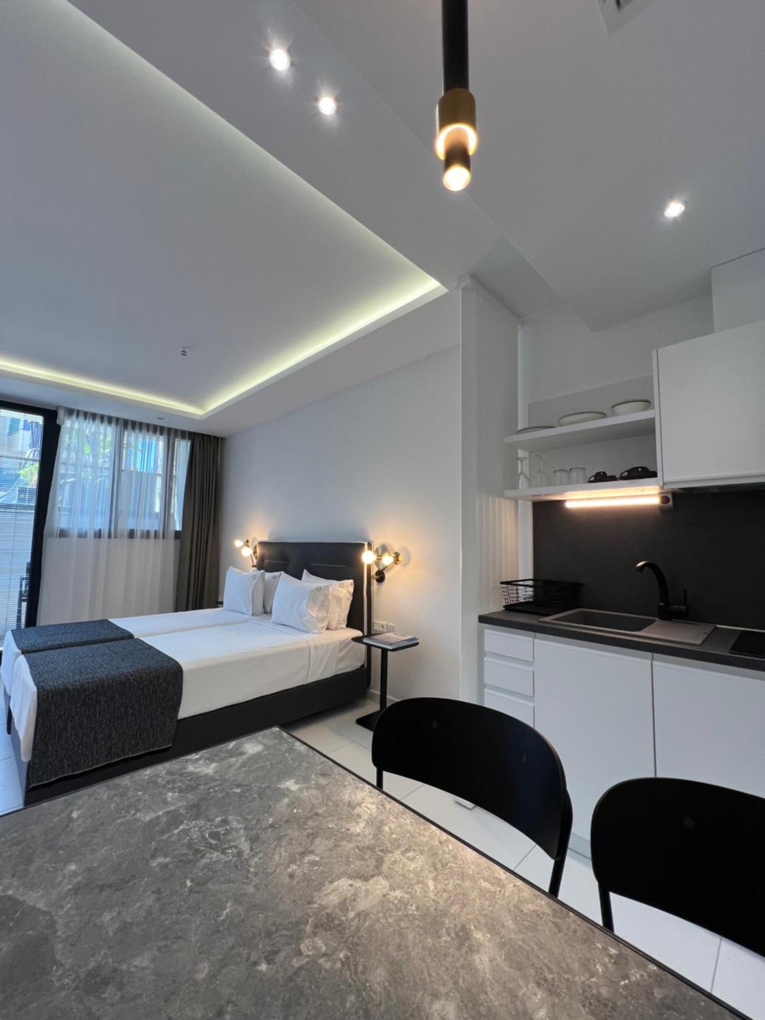 Melite Luxury Rooms & Apartments Paliouri Room photo